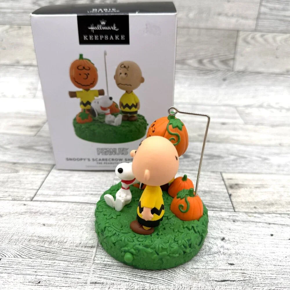 Brand New 2022 Hallmark Peanuts Snoopy's Scarecrow Shenanigans- works - Picture 2 of 5